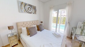 2 bedrooms, iron/ironing board, free WiFi, bed sheets - Villa Chopa - A Murcia Holiday Rentals Property (Roldan)