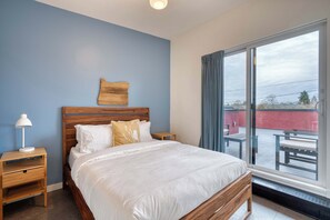 4 chambres, fer et planche à repasser, lit parapluie, Wi-Fi