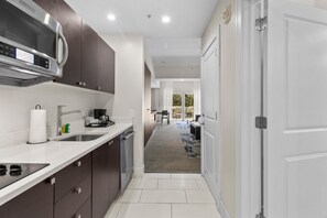 Fridge, microwave, dishwasher, coffee/tea maker