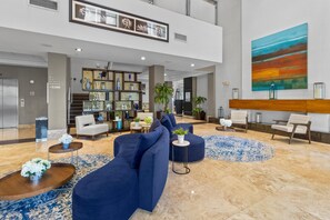 Lobby - King Studio with Living & Kitchen - Best Vaca Spot (Miami)