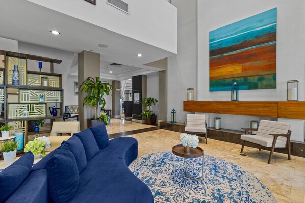 Lobby - Mixing Business & Pleasure – Spacious King Studio (Miami)