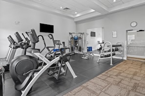 Fitness facility - Mixing Business & Pleasure – Spacious King Studio (Miami)