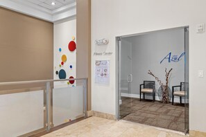 Interior - Relax & Unwind in Doral, Large Studio – sleep 4 (Miami)