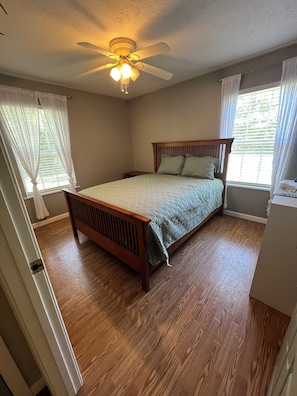 2 chambres, Wi-Fi gratuit, draps fournis