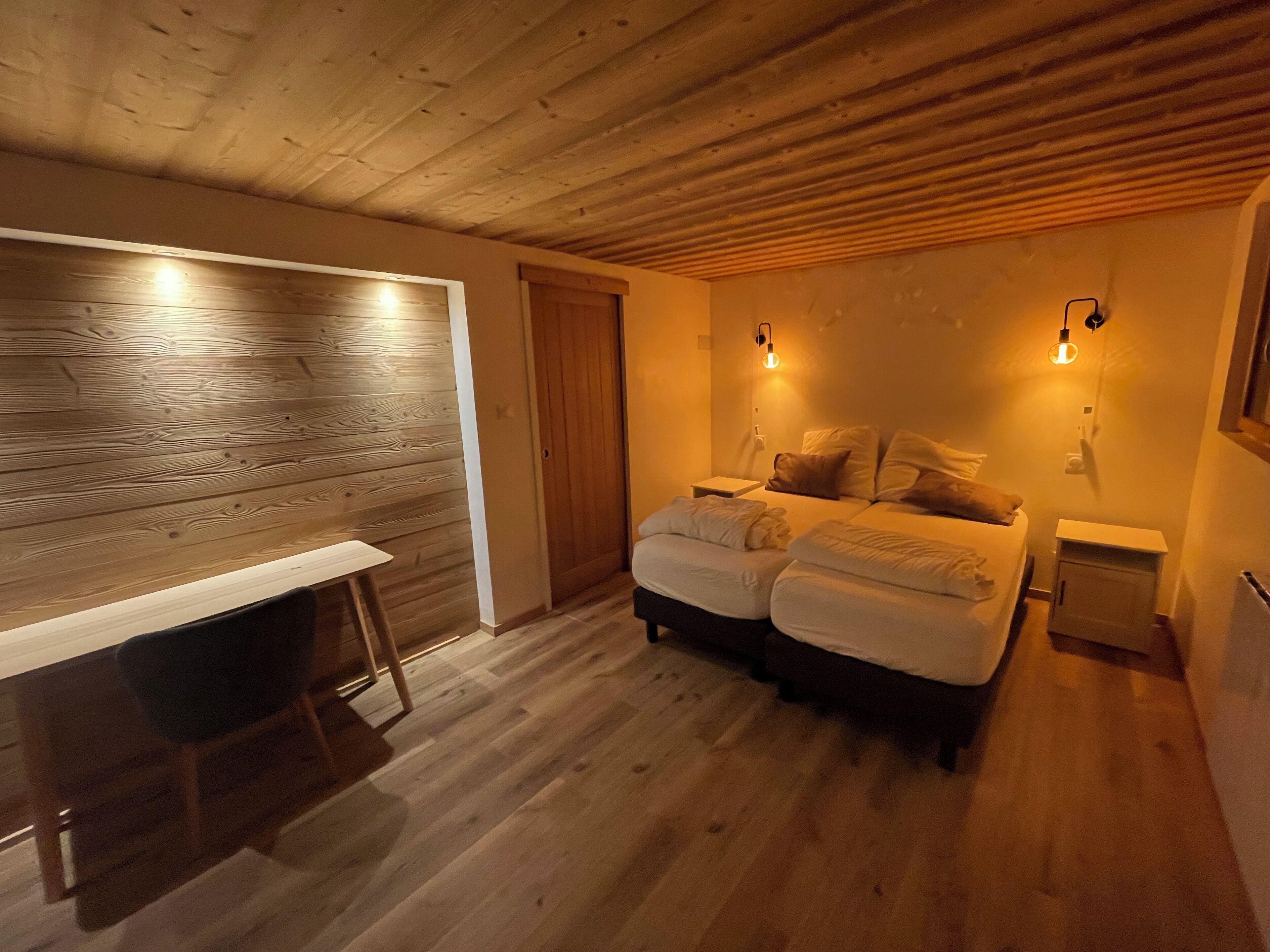 3 chambres, bureau, fer et planche à repasser, Wi-Fi gratuit