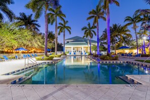 Pool - 3 Bedroom Villa, 4 bathrooms, sleep 8, Resort Pool (Miami)