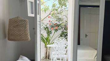Habitación doble superior | Ropa de cama hipoalergénica y wifi gratis