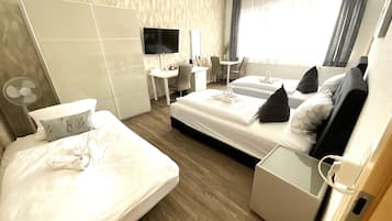 Classic-Dreibettzimmer | Hochwertige Bettwaren, Select-Comfort-Betten, Minibar