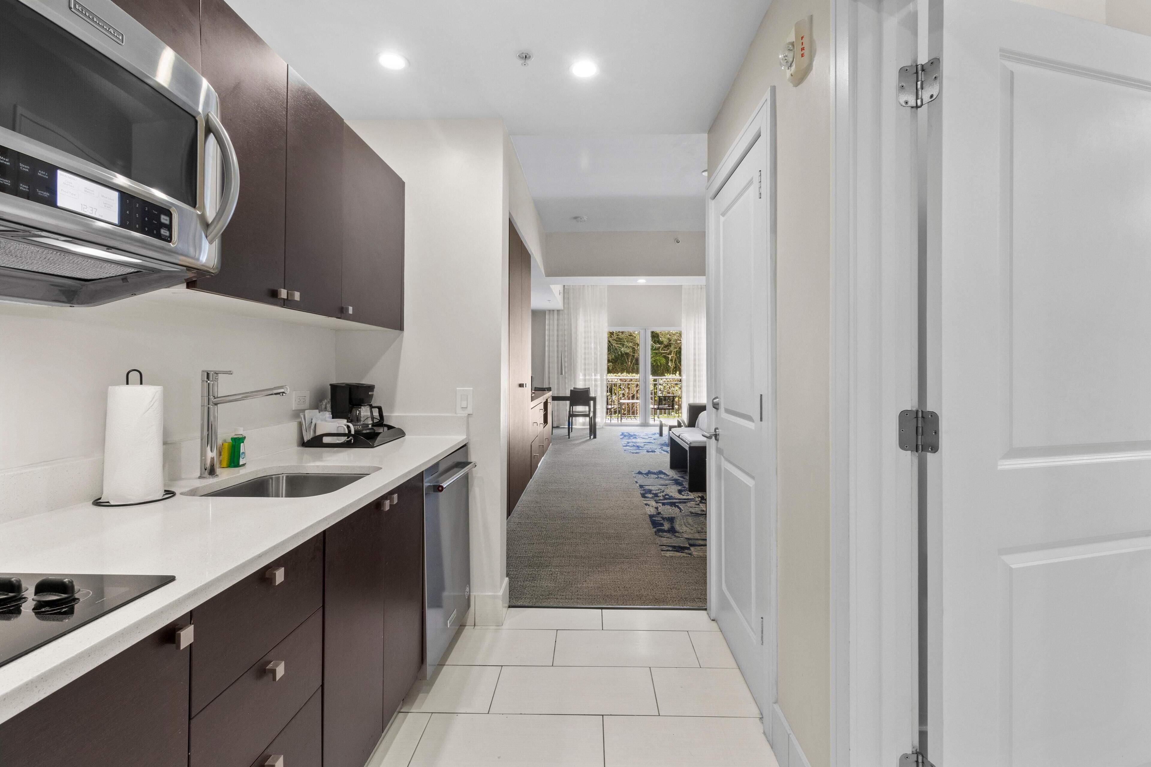 Fridge, microwave, dishwasher, coffee/tea maker