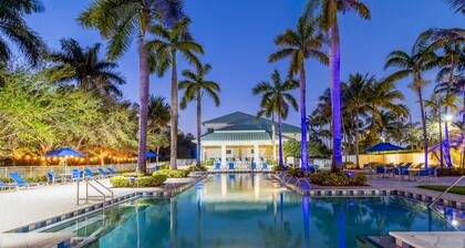 Grab your friends-3 Bed/4 Bath Villa in Doral-Miami