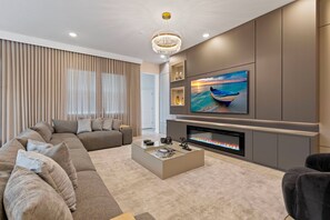 Fernseher, Kamin, Videospiele