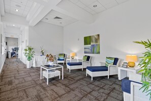 Interior - Perfect for Families, Large Studio, Pool & Parking (Miami)