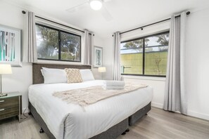 2 chambres, bureau, fer et planche à repasser, Wi-Fi gratuit