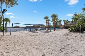 Beach - Family Fun Awaits! 10% OFF 7Night Stay  Resort Access + Patio &  15min to Disney (Davenport)