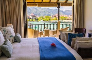 3 chambres, fer et planche à repasser, Wi-Fi gratuit, draps fournis