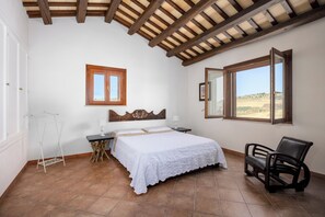 Villa Supérieure, vue colline