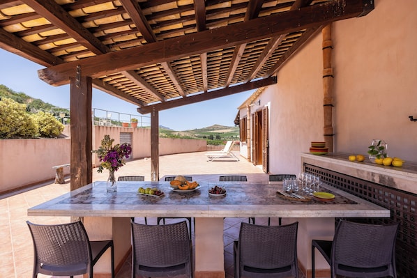 Villa Supérieure, vue colline | Terrasse/Patio