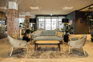 Lobby - Radisson Hotel Leipzig (Leipzig)