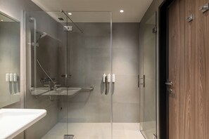 Standard Room | Bathroom | Rainfall showerhead, hair dryer, towels, soap