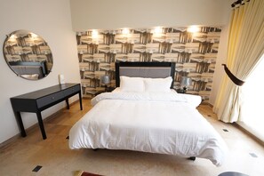 1 bedroom, iron/ironing board, WiFi, bed sheets - Peaceful and Private Deluxe room for families. Only 2 minute walk from market. (Islamabad)