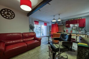 Interior - Studio New York (Alignan-du-Vent)