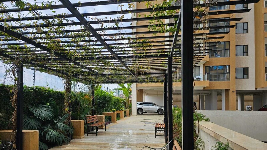 Lux Suites Enzi Heights Apartments