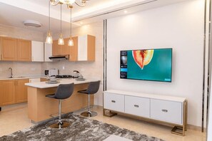 Deluxe Apartment | Private kitchen