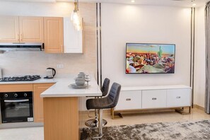 Deluxe Apartment | Private kitchen