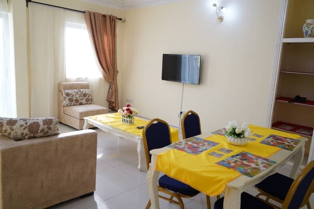 Apartamento familiar, vistas a la ciudad | Zona de estar