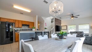 Unclassified image, 4 of 77, button - 4 Bedrooms Close to Disney (Kissimmee)