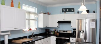 Pleasure Island duplex, a local favorite for sun, sand, fun, and fishing