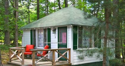 Cozy Cabin Stay_Acadia_Cabin 3