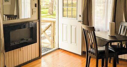 Cabin_Newly Renovated_Cabin 21