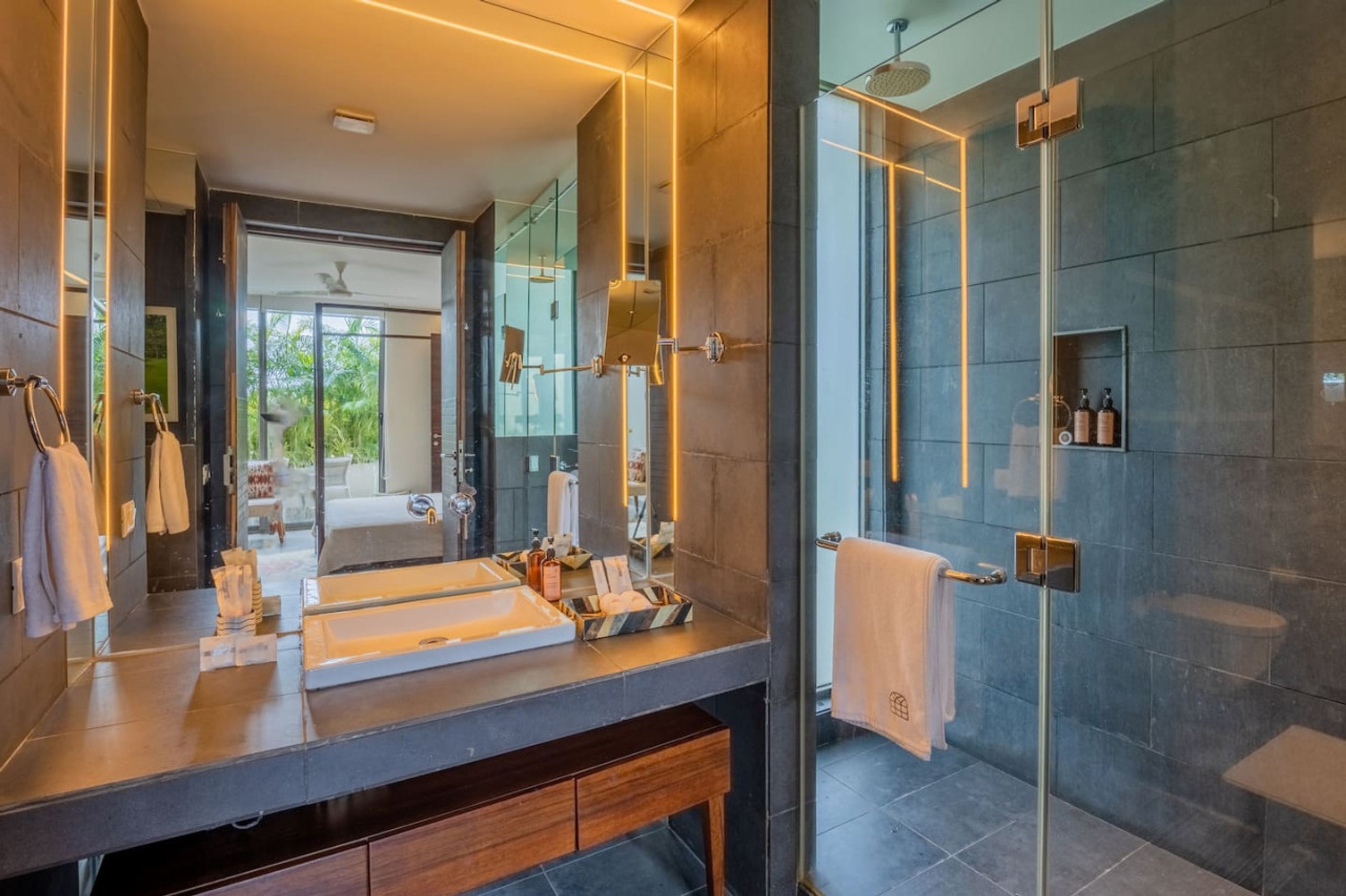 Huis, roken | 4 slaapkamers, een bureau