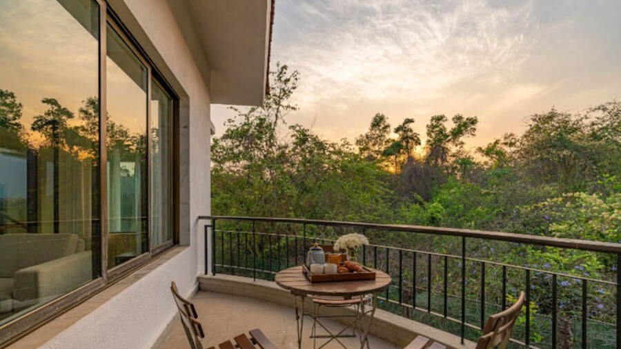 Cliffhouse by Hireavilla -5br w Pvt Pool in Saipem