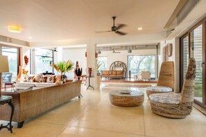 House, Smoking | 5 bedrooms