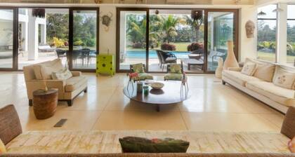 Frangipani by Hireavilla-5br Lux Estate in Alibaug