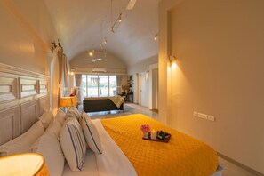 5 bedrooms