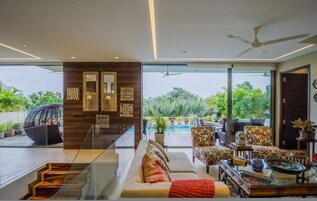 Villa | 4 bedrooms, desk