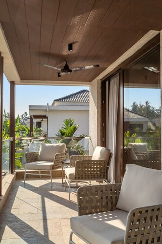 Inaari - 5BR w Private Pool 5km to Anjuna Beach