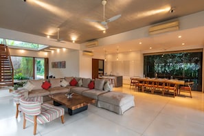 House | 5 bedrooms