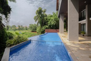 House | 1 bedroom - 1BR Apt in Candolim With Pool 5 Mins From Beach (Candolim)