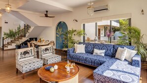 4 bedrooms - Casa Bonita by Hireavilla - 4BR w Pool North Goa (Sangolda)