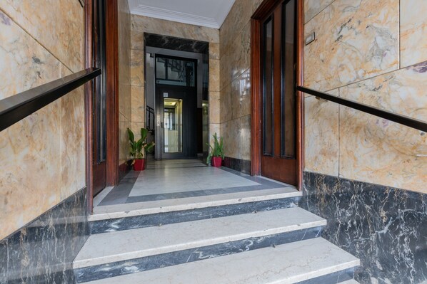 อพาร์ทเมนท์ | 1 ห้องนอน