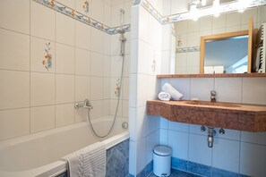 House | 2 bedrooms