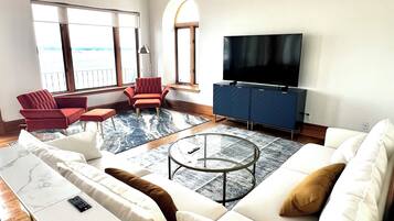 تلفزيون ذكي