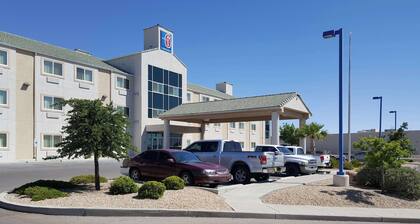 Studio 6 – Las Cruces, NM - Telshor