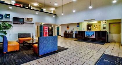 Studio 6 Suites Hesperia, CA – West Main Street – I-15