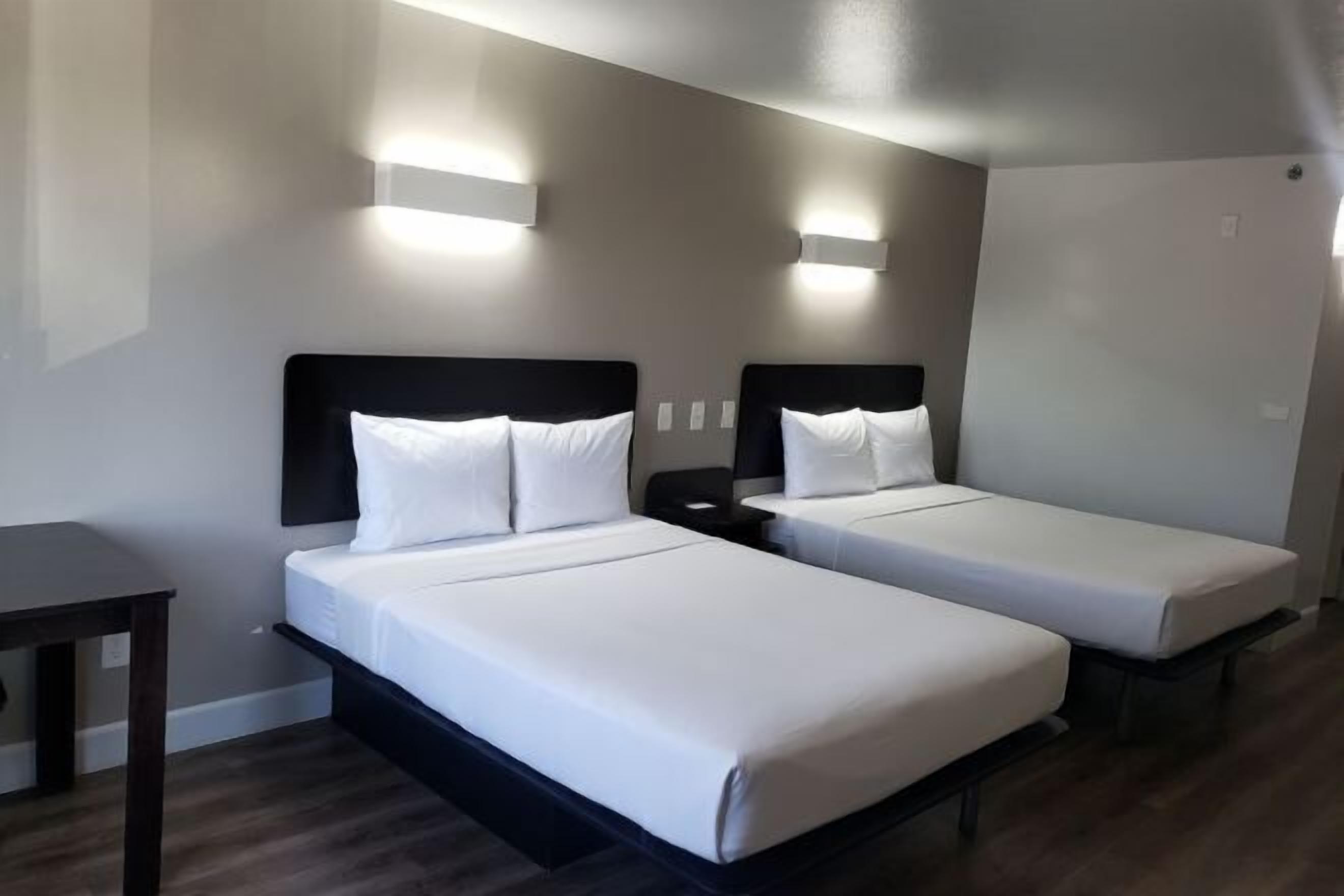 Ingyenes wifi és ágynemű