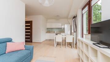 Apartamento conforto | 1 quarto, ferros/tábuas de passar roupa, Wi-Fi de cortesia